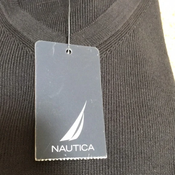 NWT! NAUTICA size L navy mens V neck cotton sweater